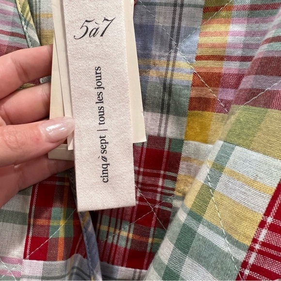 Cinq à Sept - Triss Quilted Organic Cotton Wrap Jacket in Meadow Multi - Picture 5 of 5